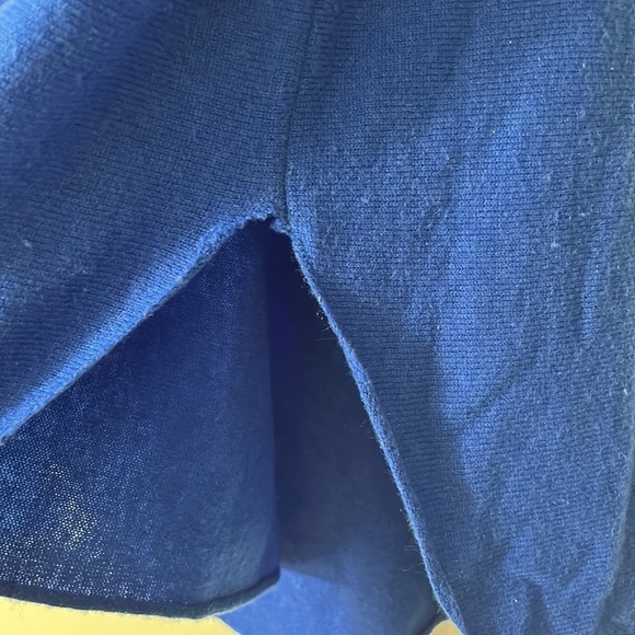 VINCE BLUE CASHMERE LONGE SLEEVE SWEATER WOMENS SMALL - Picture 4 of 8